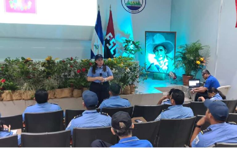 Funcionarios del Ministerio del Interior se capacitan sobre Trata de Personas