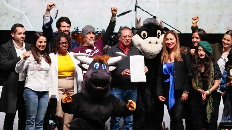 Prohíben las corridas de toro en Colombia