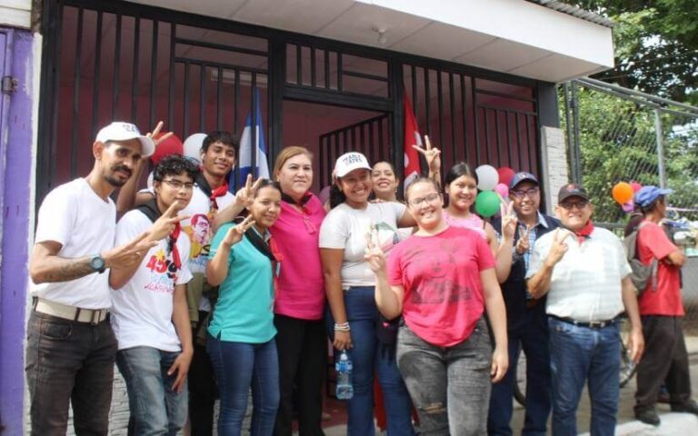 Restauran Casa Comunal en barrio Larreynaga