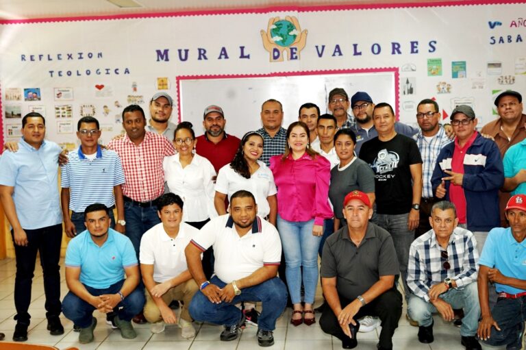 Asesores de Educación Física evalúan I Semestre del Ciclo Escolar