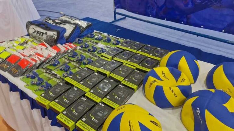 Academias infantiles y juveniles de Managua reciben Material Deportivo