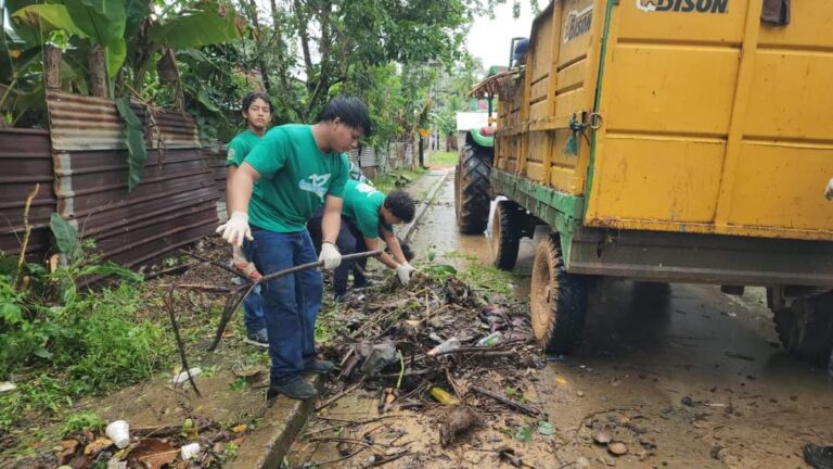 Realizan Jornada de Limpieza en barrios de Bluefields