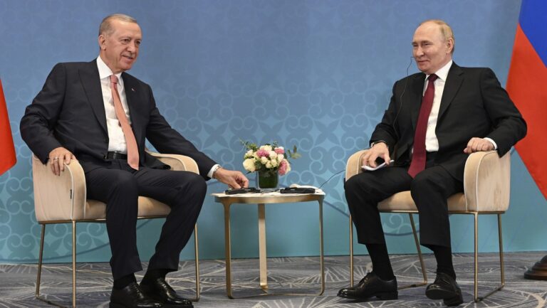 EE.UU advierte a Turquía que abra consecuencias si no reduce sus exportaciones a Rusia