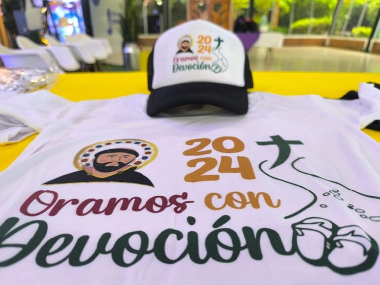 Realizan diferentes actividades para despedir a Santo Domingo