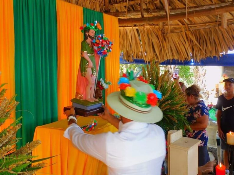 Con júbilo celebran a San Roque en el Viejo-Chinandega