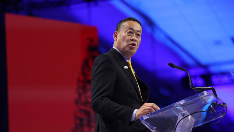 Destituyen al Primer Ministro de Tailandia por violación a las normas éticas