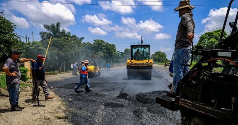 Inicia construcción de Carretera entre Villa Libertad y Las Jagüitas