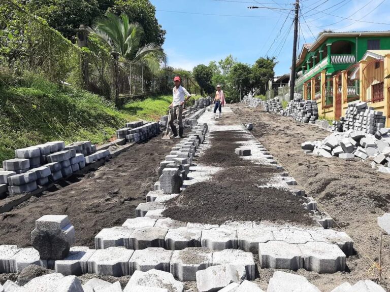 Alcaldía de Bluefields desarrolla proyecto vial en el barrio San Pedro