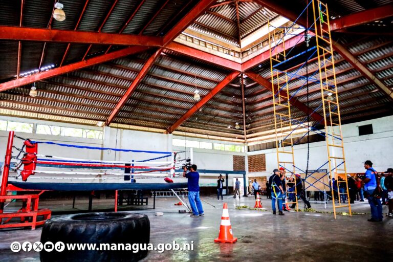 Avanza un 70% Rehabilitación del Gimnasio de Boxeo en el Mercado Iván Montenegro