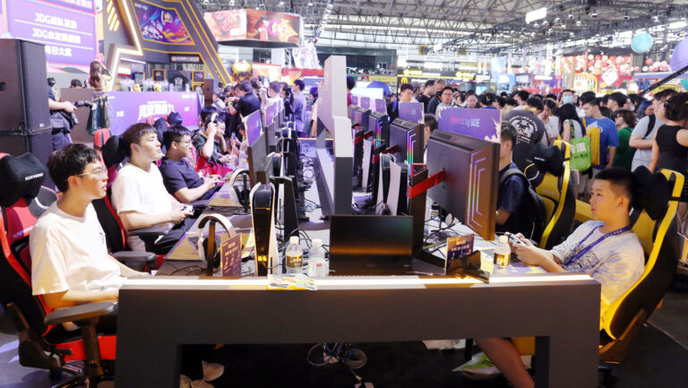 Rusia y China acuerdan ampliar cooperación en la industria de los Videojuegos