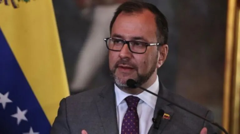 Venezuela condena intromisión de la jefa del Comando Sur de EEUU