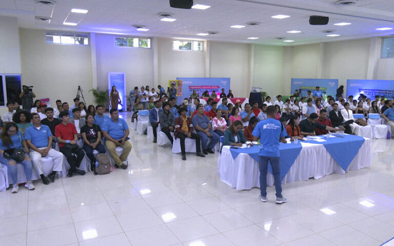 Desarrolla II Festival de Talento Bilingüe