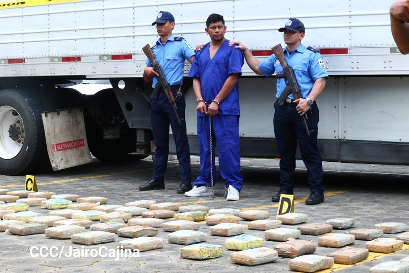 Más de 120 kilos de cocaína fueron incautados por la Policía Nacional.