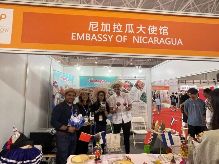 Nicaragua Brilla en la Feria de Café de Pekín