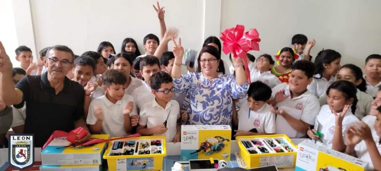 Alcaldía de León inaugura Curso de Robótica