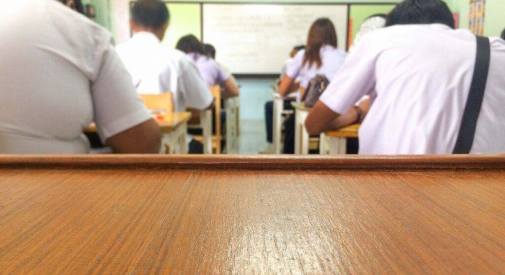 Faltó 20 años al trabajo declarándose enferma o pidiendo permiso