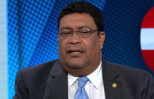 Jaentschke destaca su misión de seguir defendiendo la soberanía