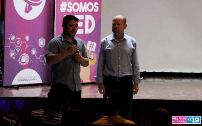 Presentan documental sobre el Plátano