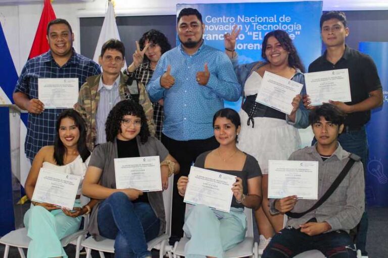 Certifican a 140 protagonistas en Herramientas de Innovación