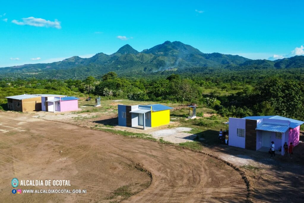 Entrega de 10 viviendas en Ocotal, ubicado en el Reparto Las Segovias