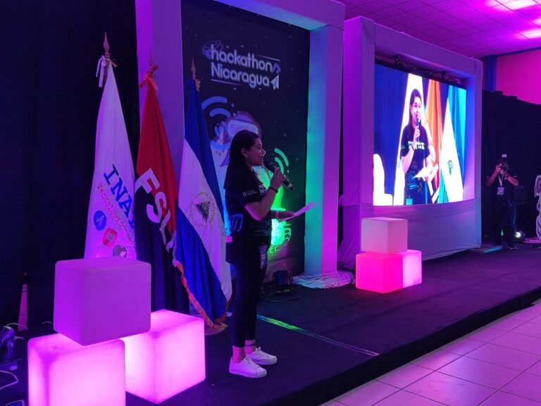 Realizan Hackathon Regional Chinandega 2022