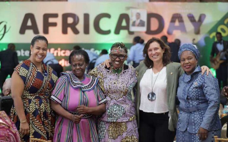Embajadora de Nicaragua en Zimbabue participó en la celebración del Día de África