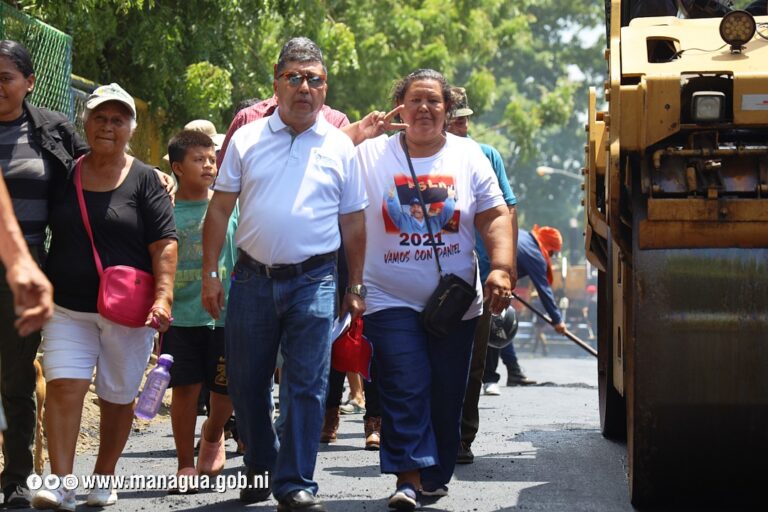 ALMA supervisa el proyecto vial en el Barrio Germán Pomares