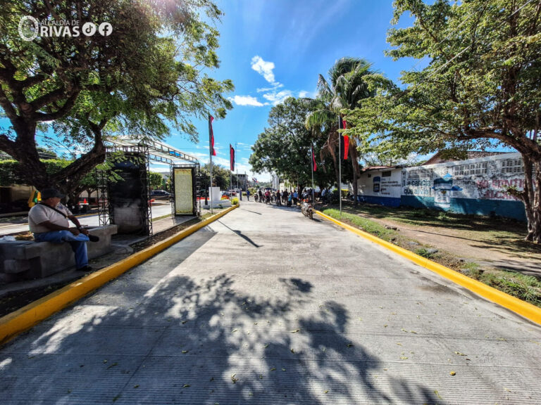 Inauguran calle de concreto en el Paseo de la Revolución en Rivas