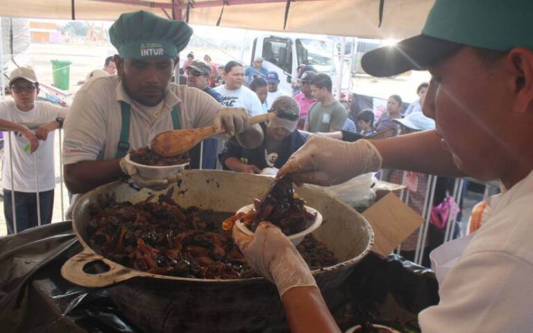 Familias disfrutaron de las tradiciones más dulces de Nicaragua: El Almíbar