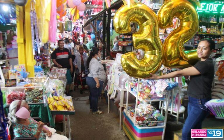 Festejan 32 años de fundación del Mercado conocido como “Virgen de Candelaria”