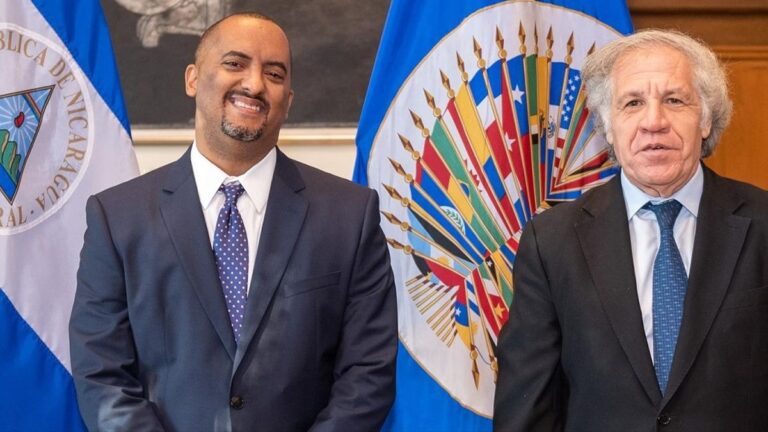 ¿McFields es un infiltrado sandinista en grupos al servicio de EEUU?