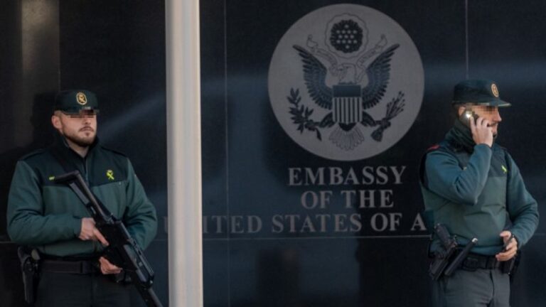 Sobres con explosivos enviados al presidente de España contenía textos