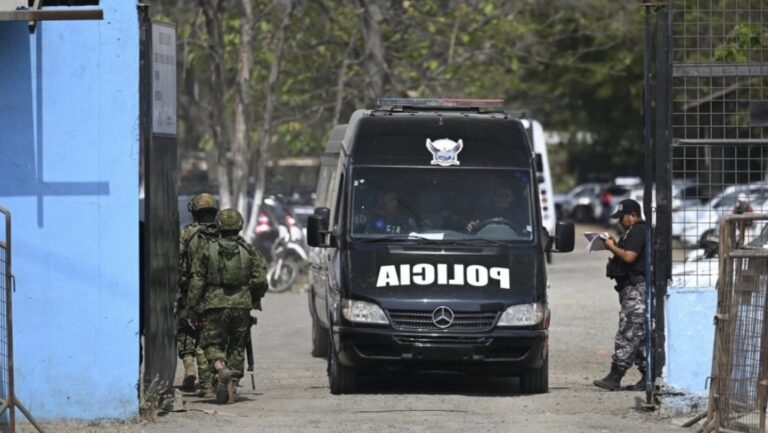 Ecuador investiga la muerte de imputados por el asesinato de Villavicencio