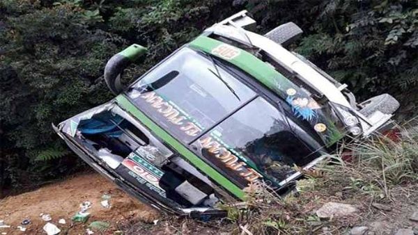 Accidente de tránsito en Bolivia deja cuatro fallecidos