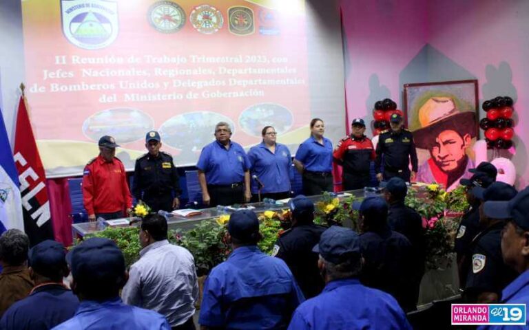 Bomberos Unidos fortalecen trabajo en atención a las familias