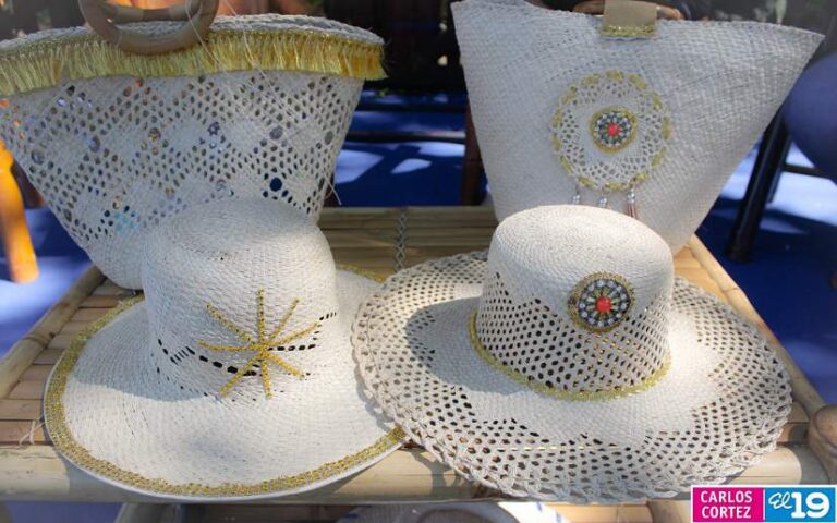 Cyber Monday dedicado a la Semana Santa