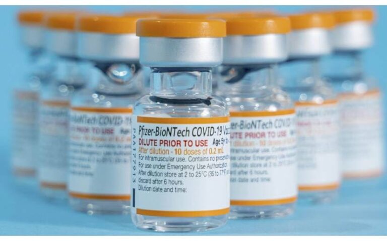 Esta tarde llega al país más de un millón de dosis de vacunas Pfizer-BioNTech