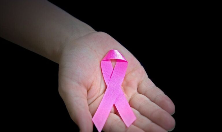 Rosario destaca los avances contra la lucha del cáncer de Mama