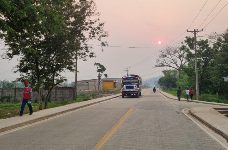 Carretera Rosita-Bonanza garantiza conexión segura en el Triángulo Minero