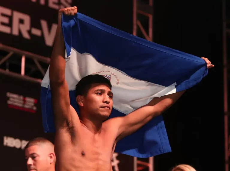 “Chocolatito” cumple en la báscula y está listo para la trilogía
