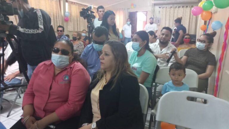 La organización de Ciegos nicaragüenses realiza encuentros con jóvenes de Promotoría Solidaria