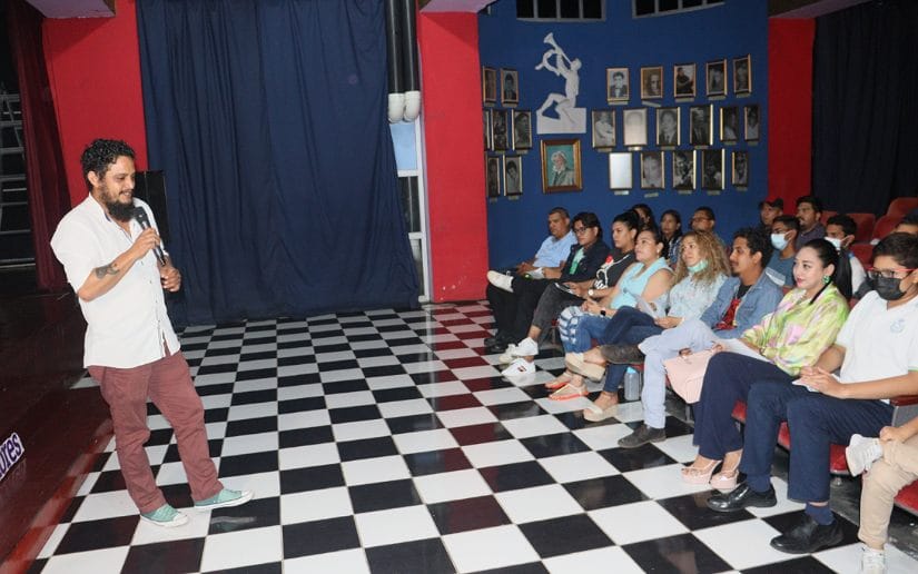 Red de Comunicadores presenta cortometraje.