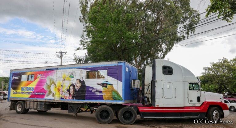 Atenderán a 133 mil familias en ferias de salud y clínicas móviles