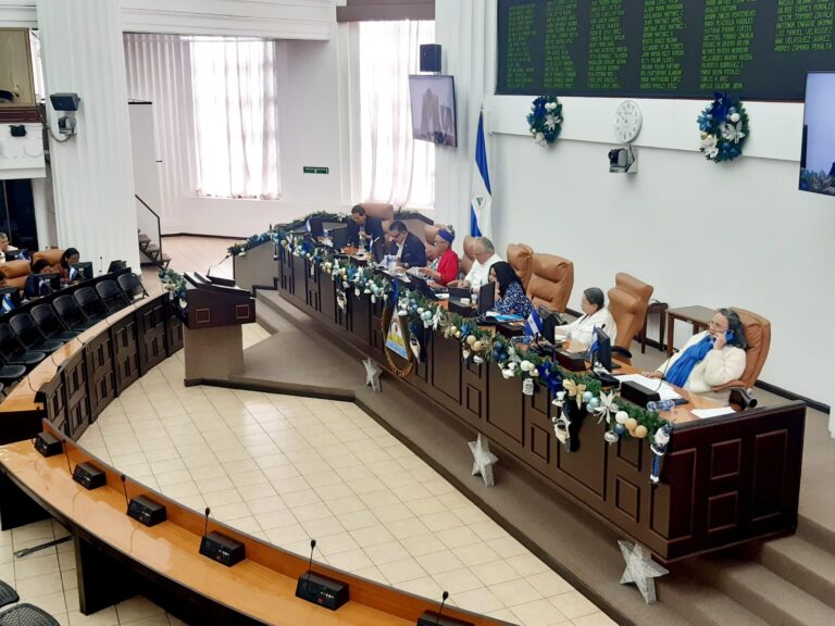 Declaran Héroe Nacional a Roberto Clemente