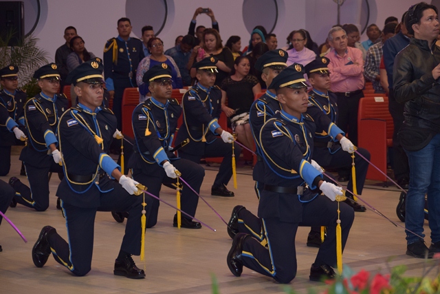 Más de 70 graduados en la I Promoción del Instituto “Georgino Andrade”