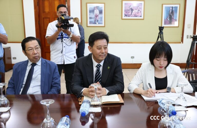 Gobierno de Nicaragua saluda visita de delegación de Asociación del Pueblo China
