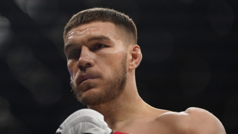 Nemkov retiene el título de peso semipesado de Bellator MMA