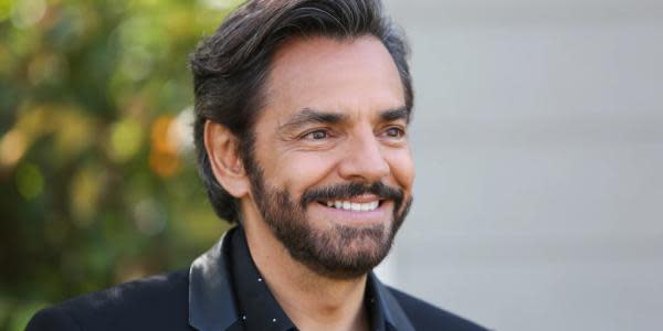Derbez sigue en estado de salud reservado