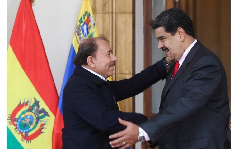 Presidente Nicolás Maduro saluda al Presidente Daniel Ortega por su cumpleaños