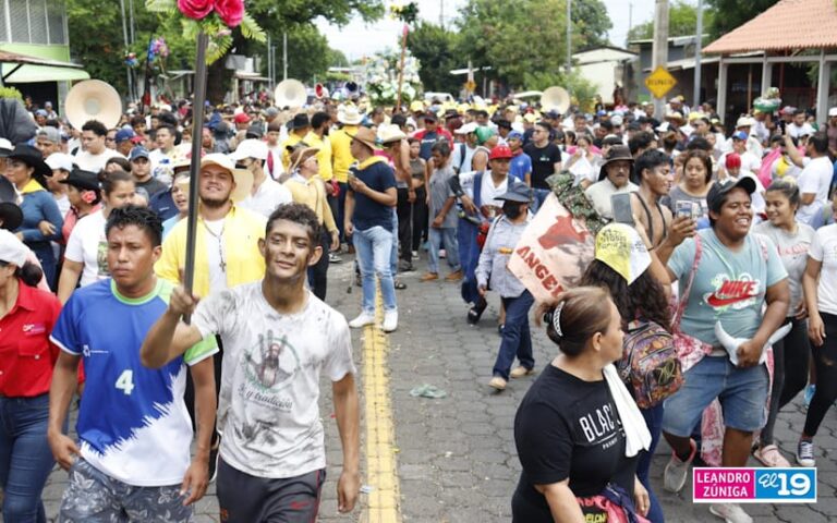 Con la Roza del Camino, da inicio la fiesta a Santo Domingo de Guzmán